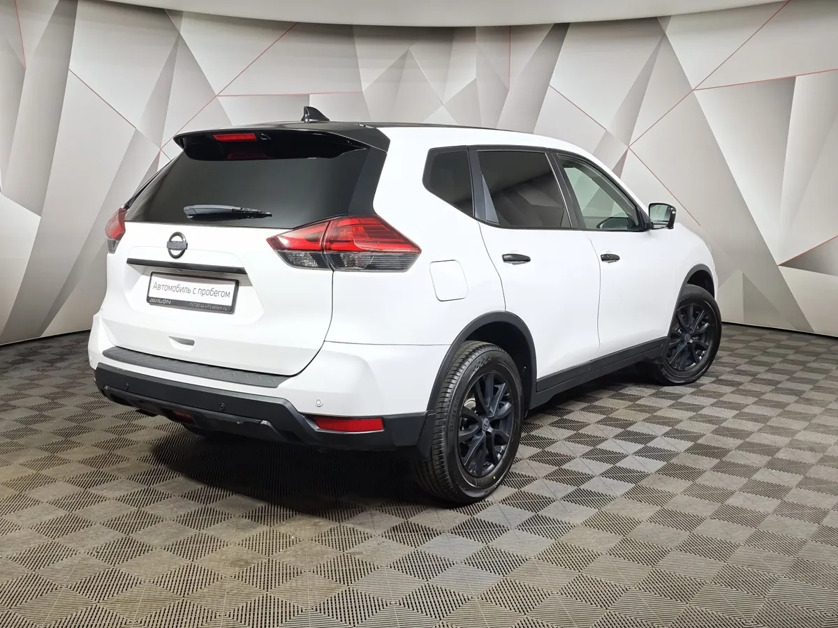 Nissan X-Trail 2.5 CVT AWD (171 л.с.) Белый в АВИЛОН. Слайд №2