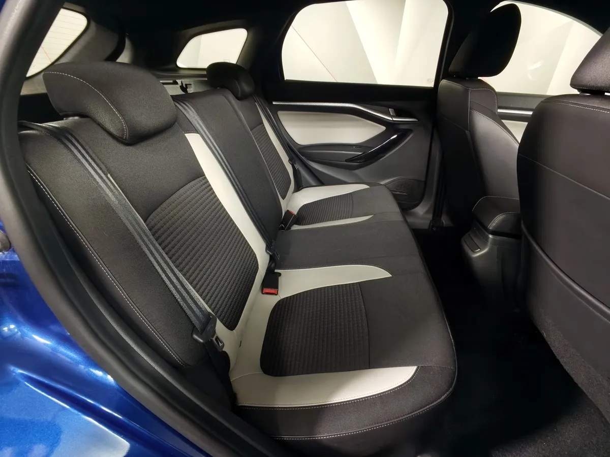 ВАЗ (Lada) Vesta 1.6 MT (106 л.с.) Синий в АВИЛОН. Слайд №16
