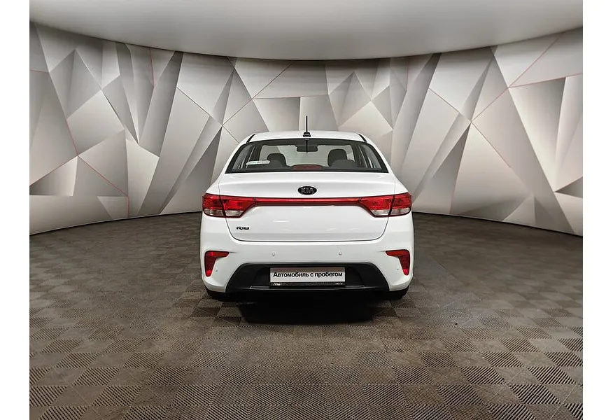 Kia Rio 1.6 AT (123 л.с.) Luxe Белый в АВИЛОН. Слайд №8