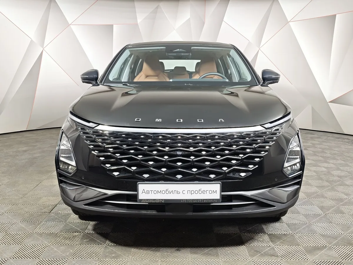 Omoda C5 1.6T DCT 4WD (150 л.с.) Supreme Черный в АВИЛОН. Слайд №7
