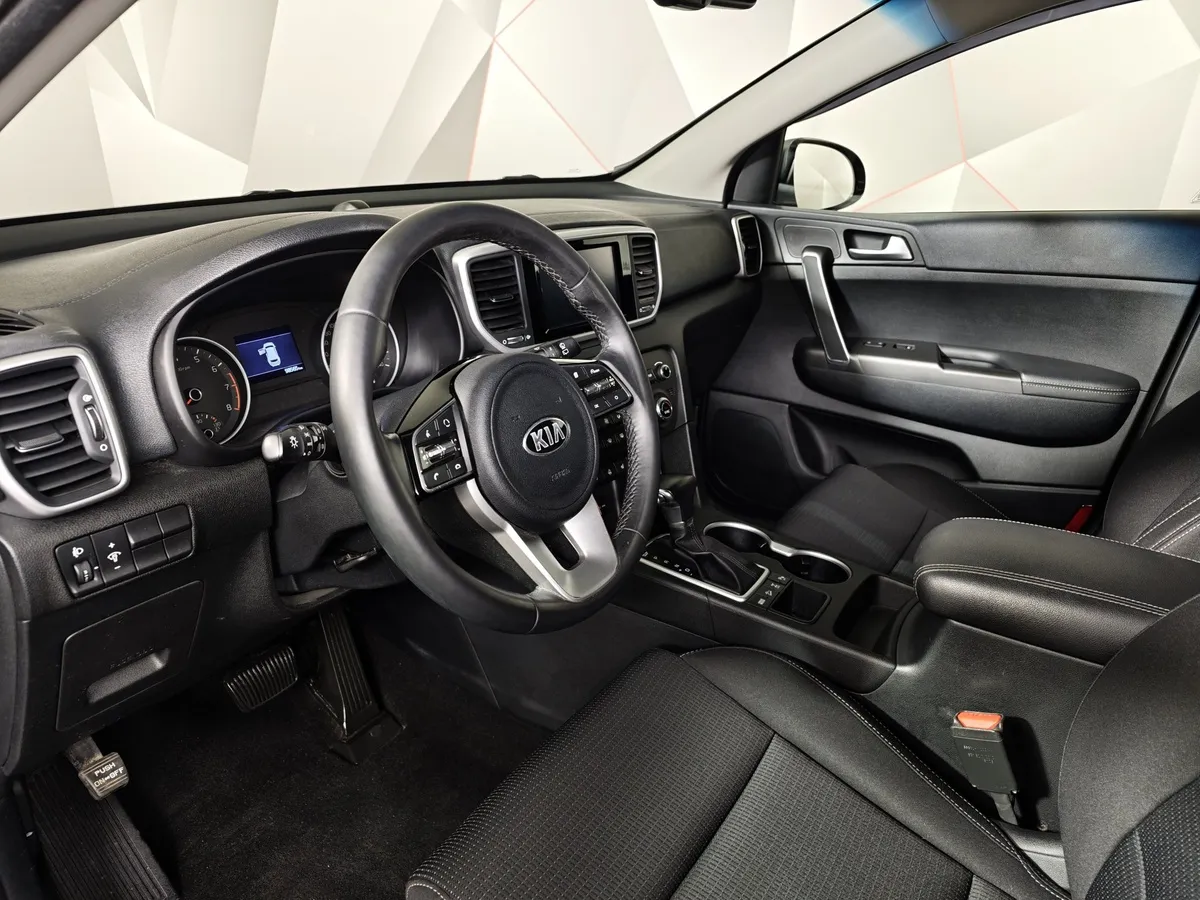 Kia Sportage 2.0 MPI AT 4WD (150 л.с.) Luxe Серебристый в АВИЛОН. Слайд №19