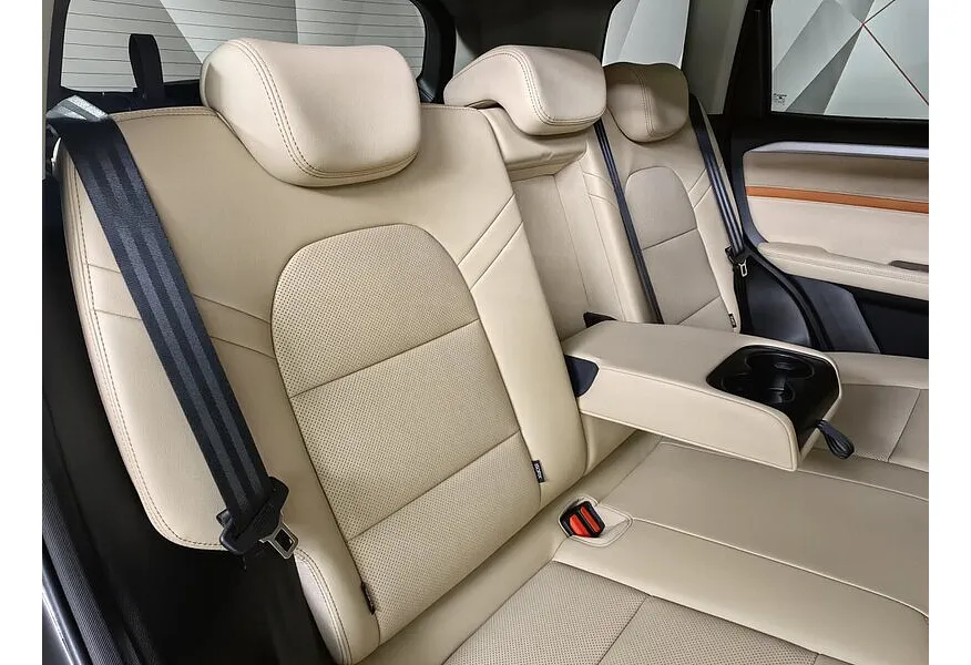 LIVE. Слайд №13