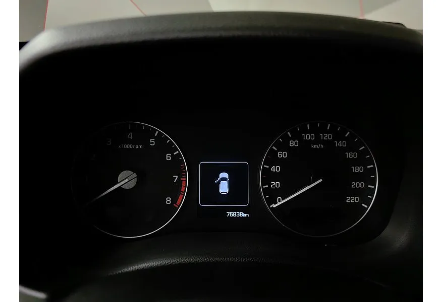 Hyundai Creta 1.6 AT (123 л.с.) Active Серебристый в АВИЛОН. Слайд №18