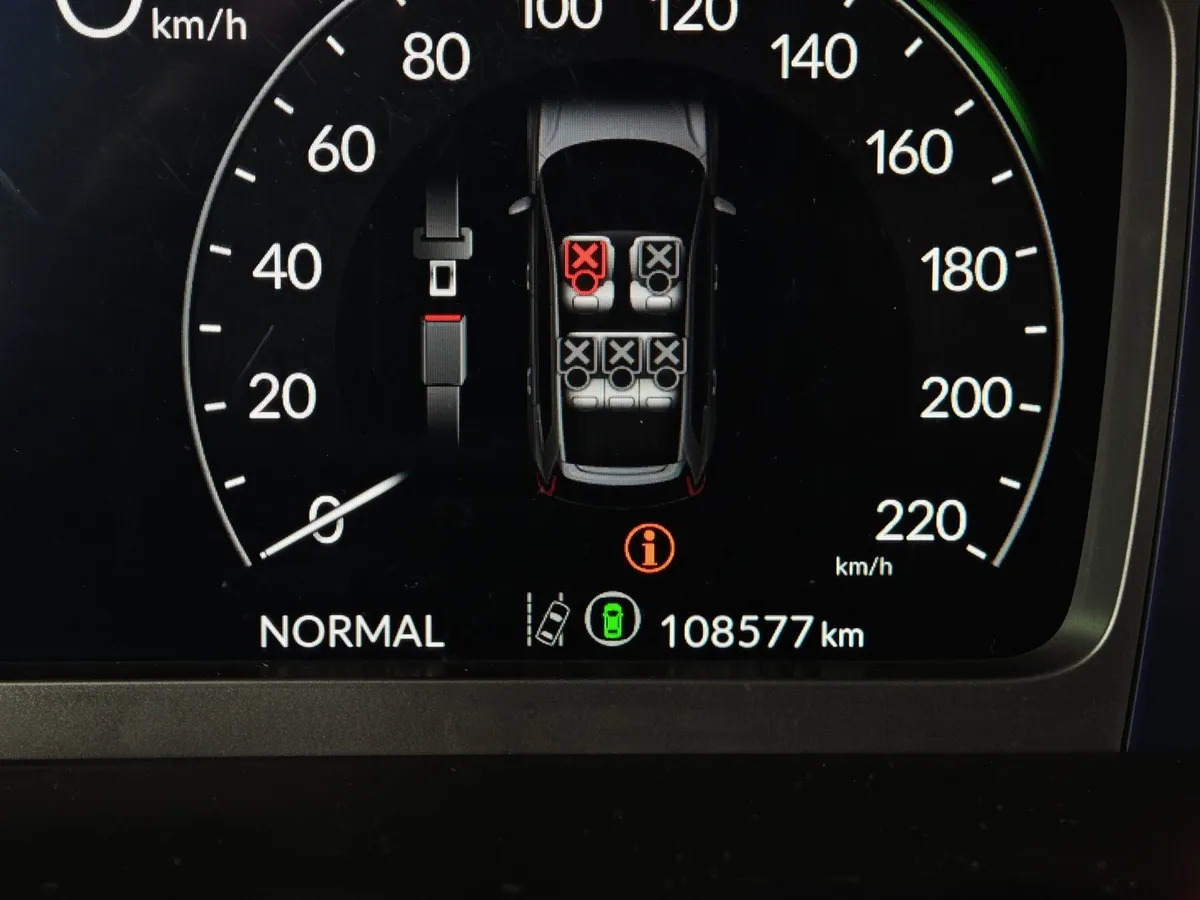 Honda CR-V 2.0h CVT 4WD (204 л.с.) Sport Hybrid Белый в АВИЛОН. Слайд №18