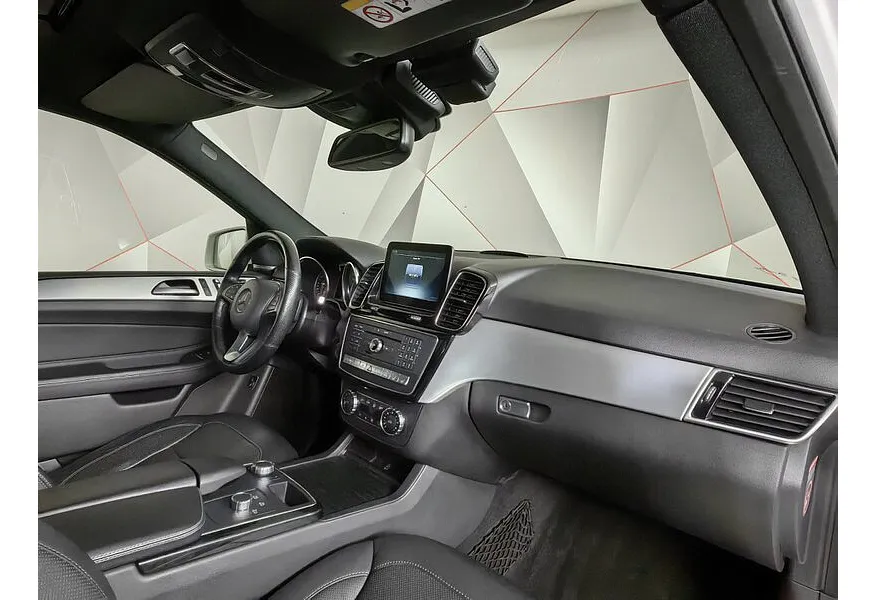 Mercedes-Benz GLE 400 4MATIC 9G-TRONIC (333 л.с.) Особая серия Белый в АВИЛОН. Слайд №13