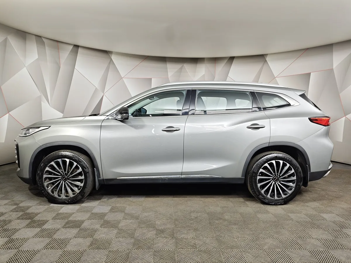 EXEED TXL 1.6 TGDI DCT7 AWD (186 л.с.) Серый в АВИЛОН. Слайд №5