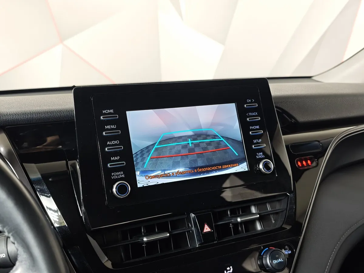 Toyota Camry 2.5 AT (200 л.с.) Черный в АВИЛОН. Слайд №21