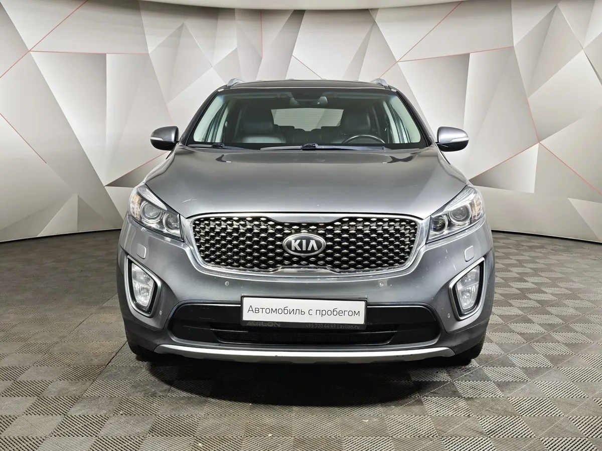 Kia Sorento 2.2 CRDi AT AWD (200 л.с.) Серый в АВИЛОН. Слайд №7
