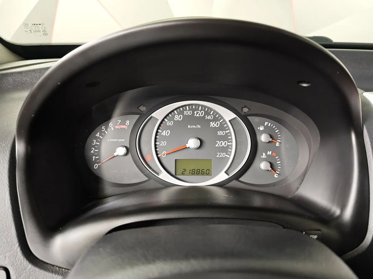 Hyundai Tucson 2.0 AT 4WD (142 л.с.) Серый в АВИЛОН. Слайд №15