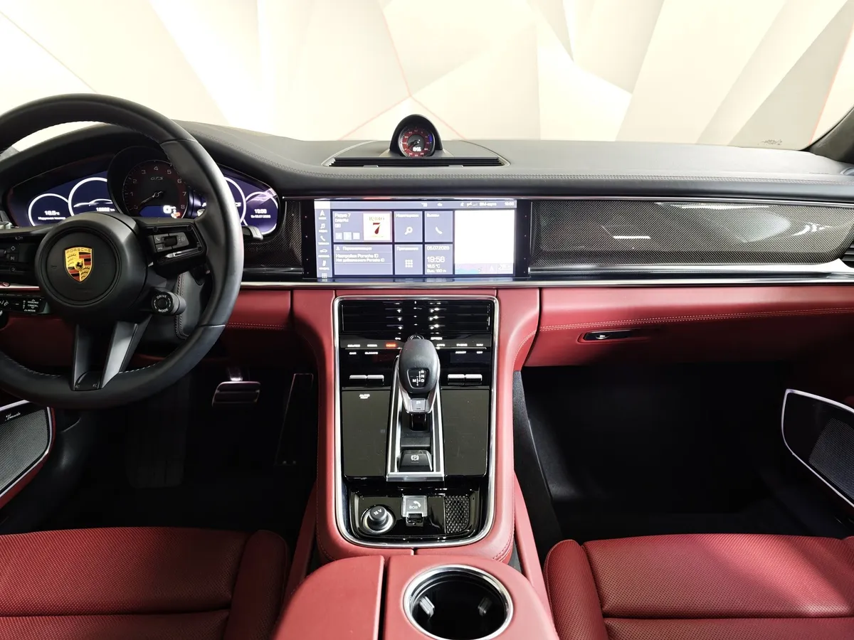 Porsche Panamera 4.0 AMT AWD (480 л.с.) Panamera GTS Серый в АВИЛОН. Слайд №15