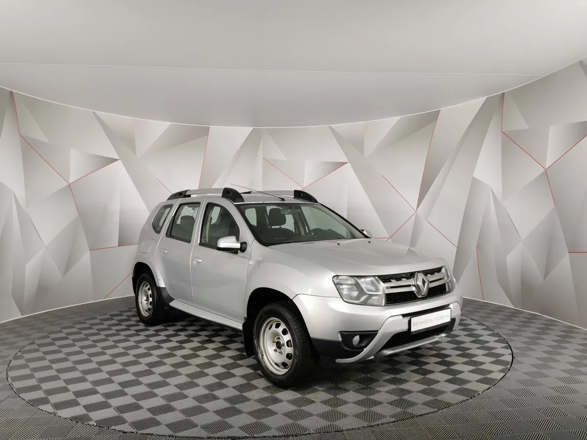 Renault Duster 2.0 MT 4x4 (143 л.с.) Серый в АВИЛОН. Слайд №3