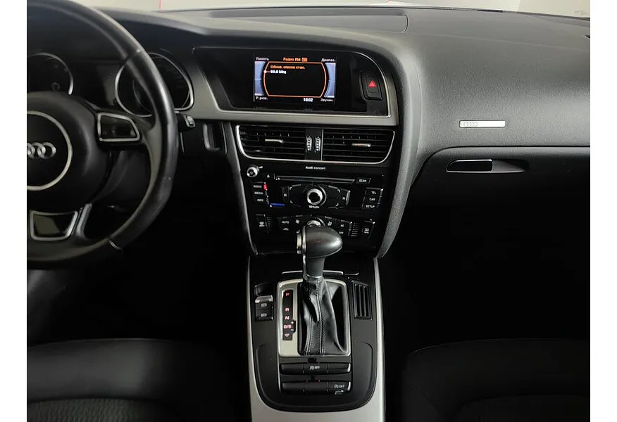 Audi A5 1.8 TFSI multitronic (170 л.с.) Серый в АВИЛОН. Слайд №15