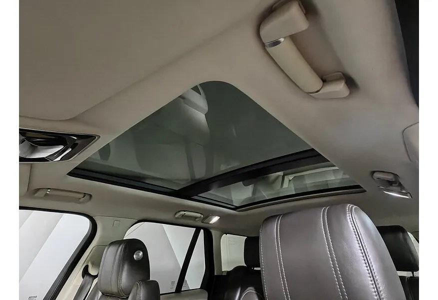 Land Rover Range Rover 4.4 SDV8 AT AWD (339 л.с.) Черный в АВИЛОН. Слайд №22