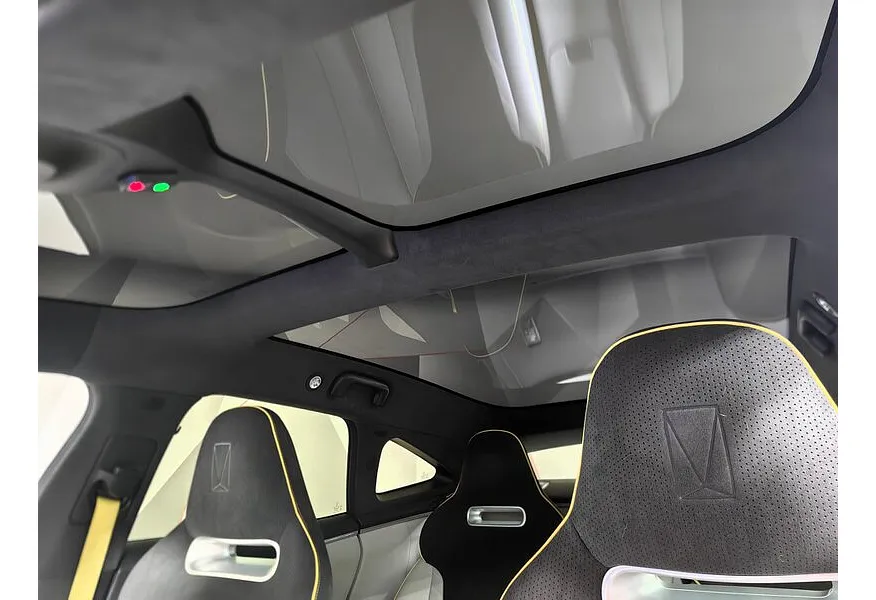 Avatr 11 Ultra-long Range Dual Motor AT 4WD (578 л.с.)  Luxury Edition  Белый в АВИЛОН. Слайд №22