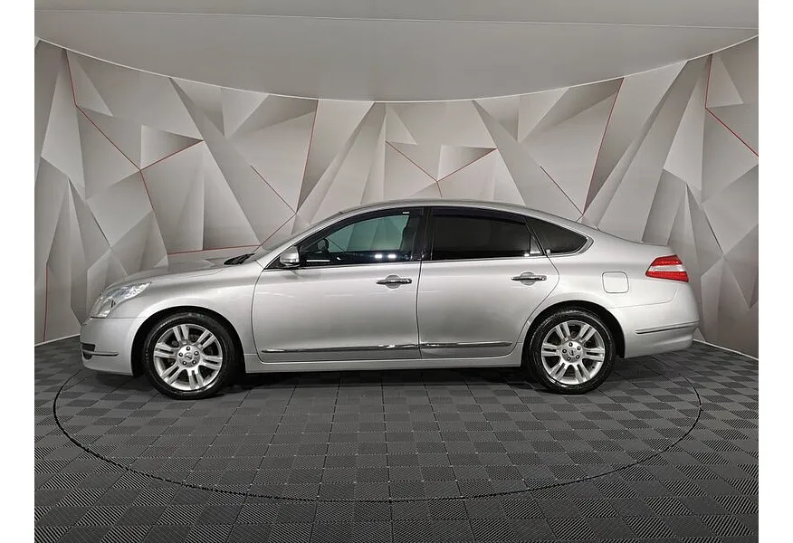 Nissan Teana 2.5 Xtronic (182 л.с.) Серебристый в АВИЛОН. Слайд №3