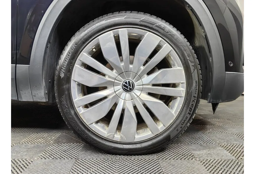 АВИЛОН - Volkswagen Teramont 380TSI 2.0 DSG 4WD (220 л.с.) Respected flagship version Черный - slide 19