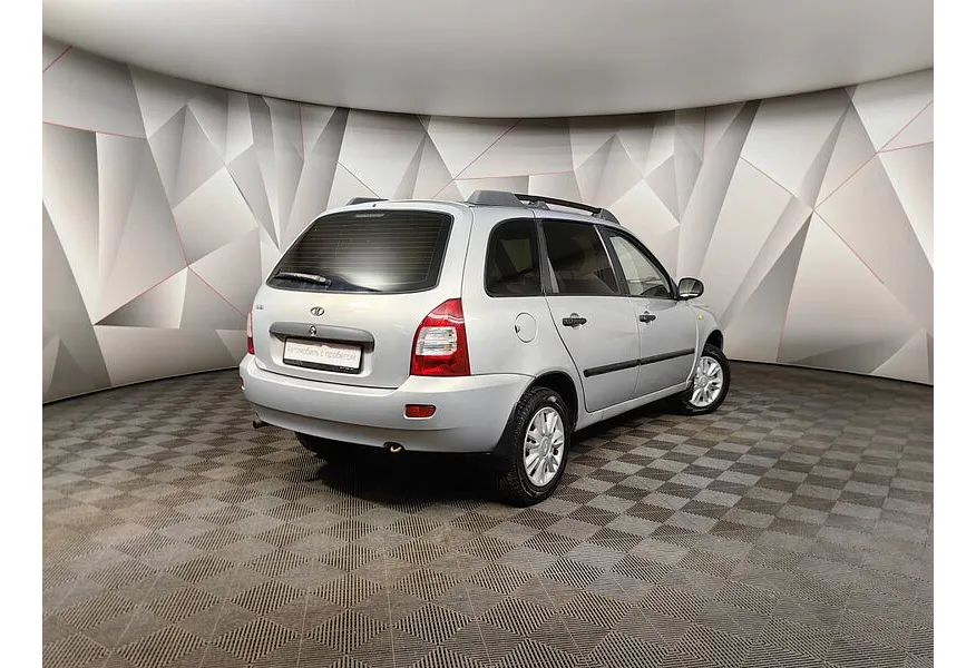 ВАЗ (Lada) Kalina 1.4 MT 16 кл (Евро-3) (89 л.с.) Серебристый в АВИЛОН. Слайд №2