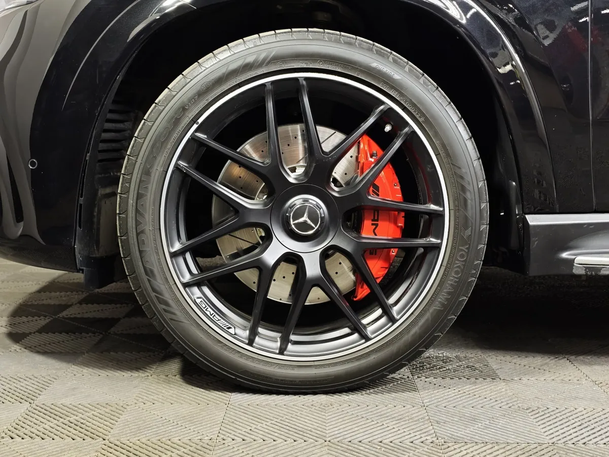 Mercedes-Benz GLE Купе AMG 63 S 9G-TRONIC 4MATIC+ (612 л.с.) Черный в АВИЛОН. Слайд №9