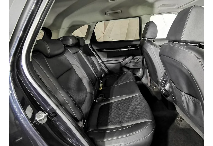 Kia Seltos 1.6 MPI AT 4WD (121 л.с.) Style Синий в АВИЛОН. Слайд №17