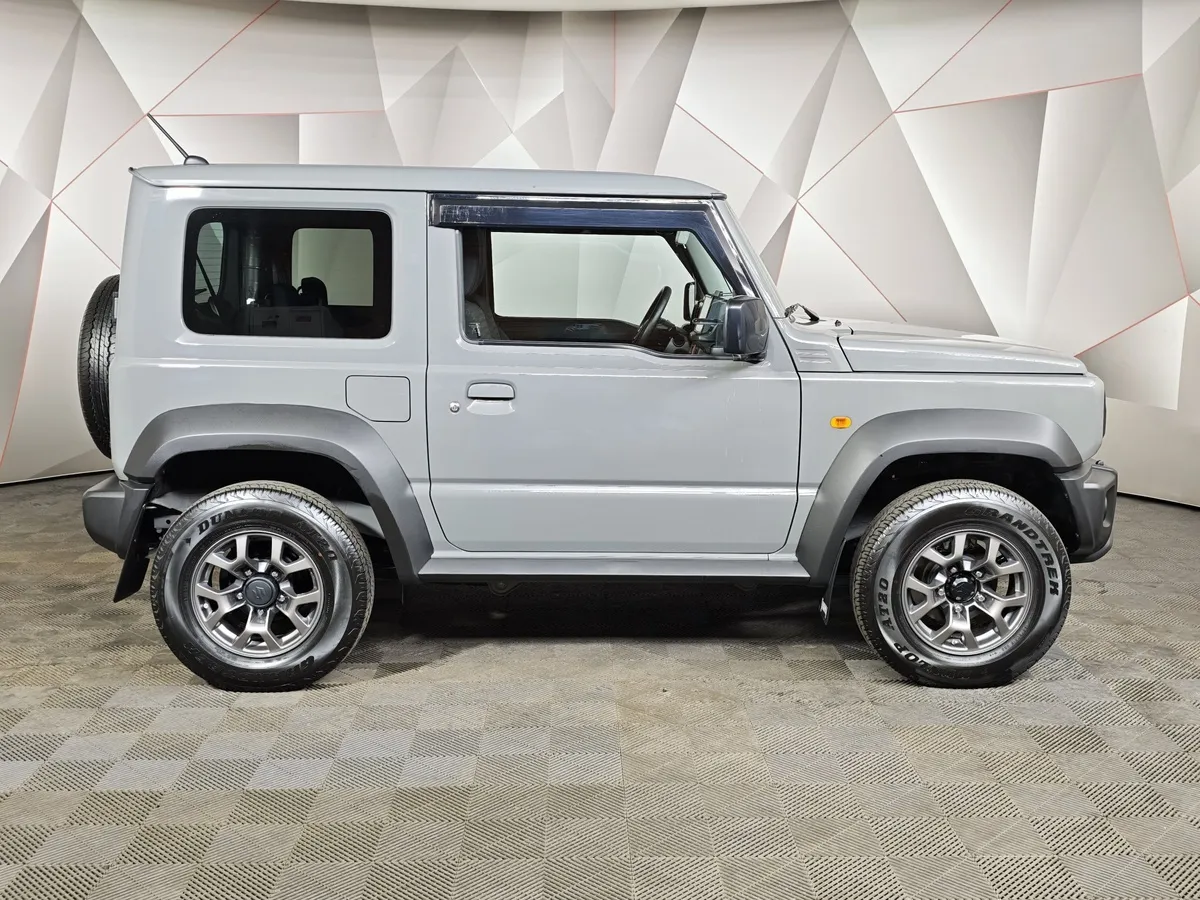 Suzuki Jimny 1.5 AT AWD (102 л.с.) GLX Серый в АВИЛОН. Слайд №6