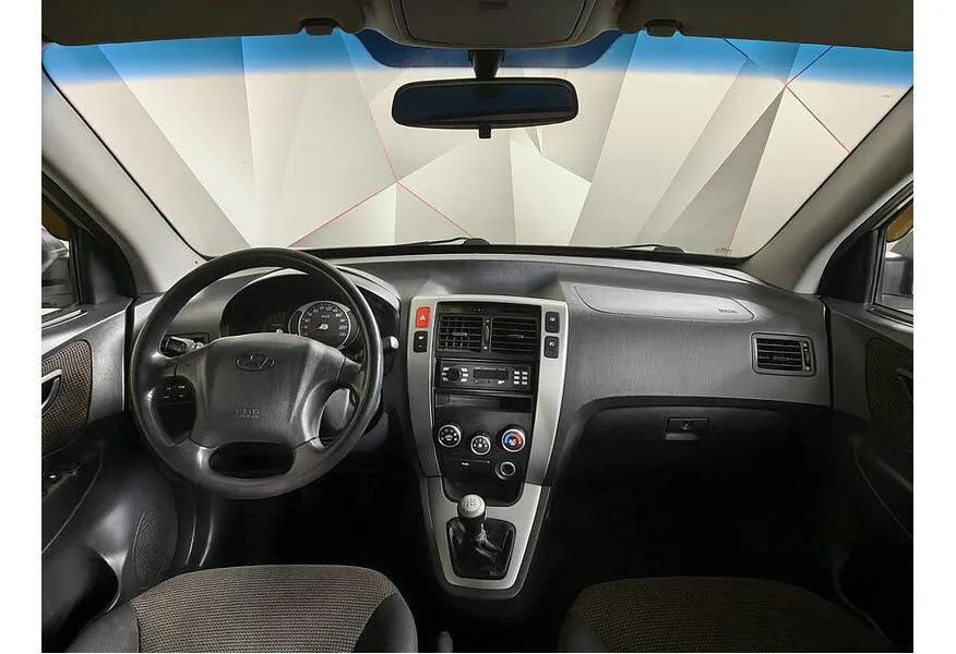 АВИЛОН - Hyundai Tucson 2.0 MT 4WD (140 л.с.) Серебристый - slide 8