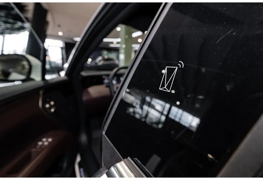 АВИЛОН - Avatr 11 Long Range Dual Motor AT 4WD (309 л.с.)  Luxury Edition  Белый - slide 20