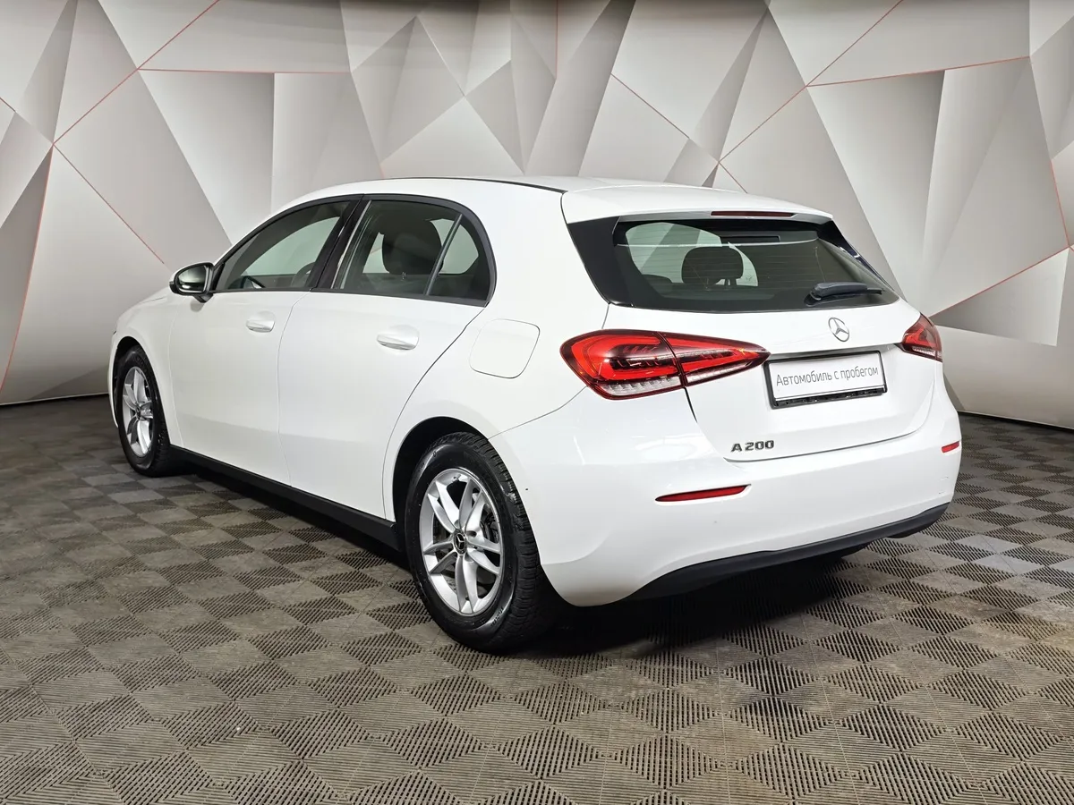 Mercedes-Benz A-Класс A 200 7G-DCT (150 л.с.) Comfort Белый в АВИЛОН. Слайд №4