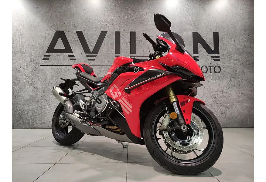 VOGE RR660S 662 см³ (99 л.с.) (99) 660 Красный в АВИЛОН. Слайд №2