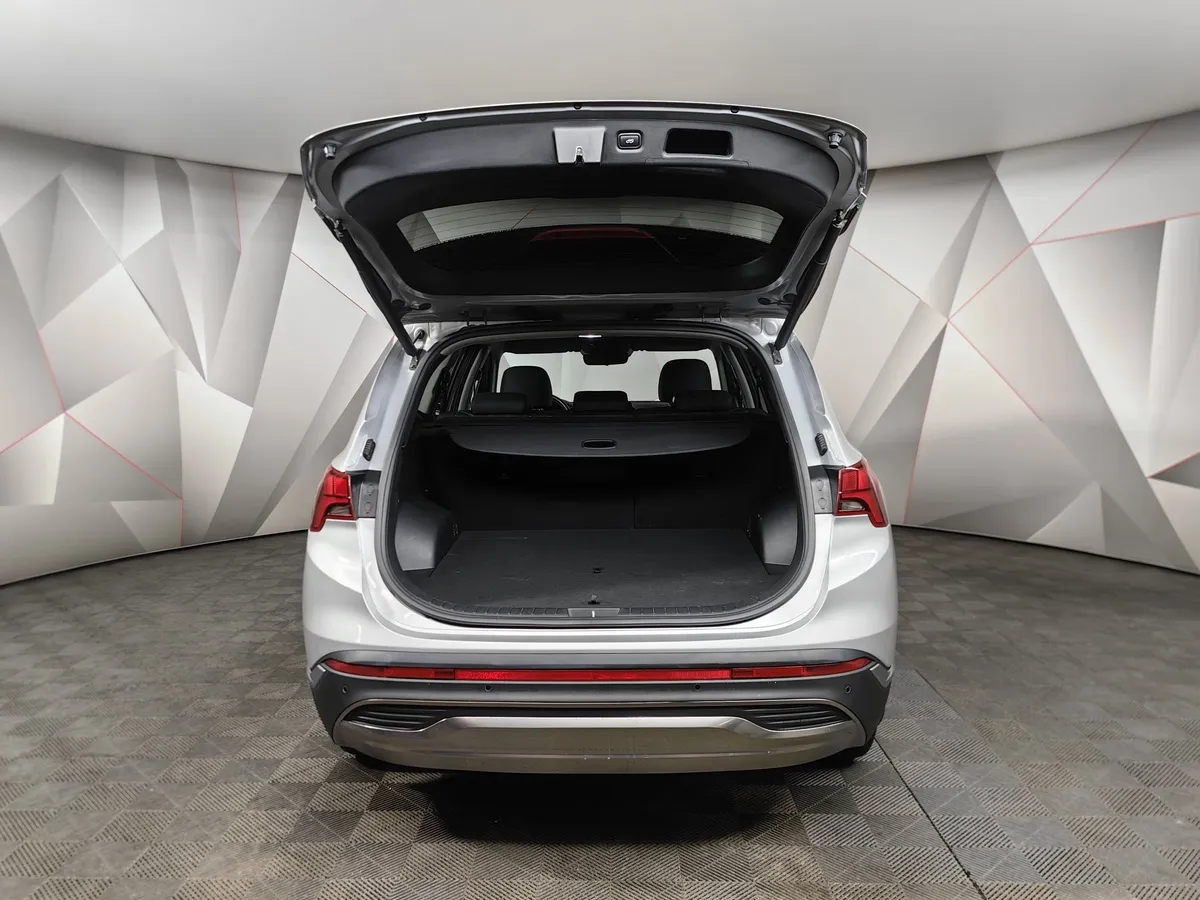 Hyundai Santa Fe 2.5 AWD 6AT (180 л.с.) Prestige Серый в АВИЛОН. Слайд №12