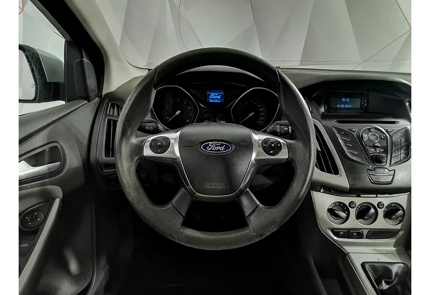 Ford Focus 1.6 MT (105 л.с.) Trend Серебристый в АВИЛОН. Слайд №20