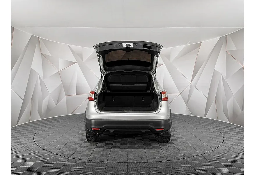 Nissan Qashqai 2.0 CVT (144 л.с.) Серебристый в АВИЛОН. Слайд №12