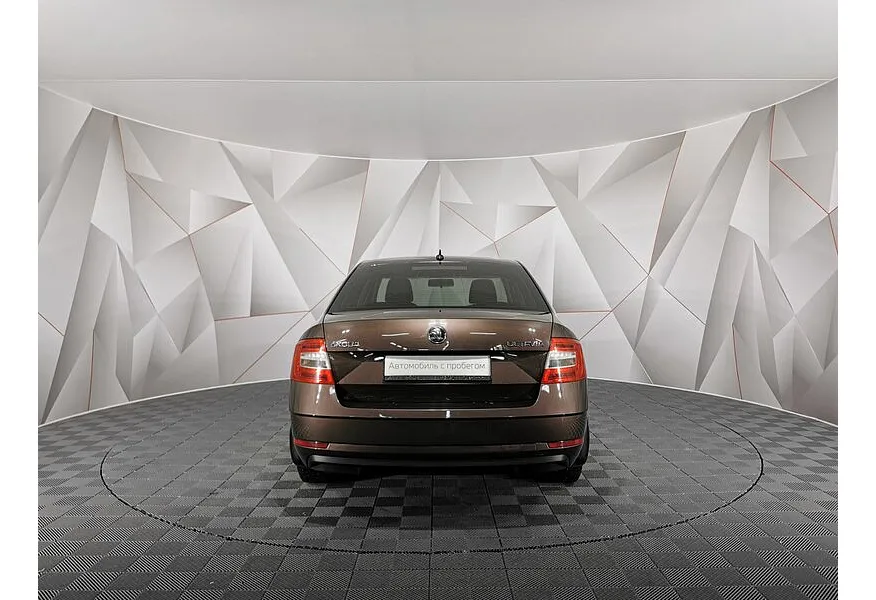 Skoda Octavia 1.6 AT (110 л.с.) Коричневый в АВИЛОН. Слайд №8