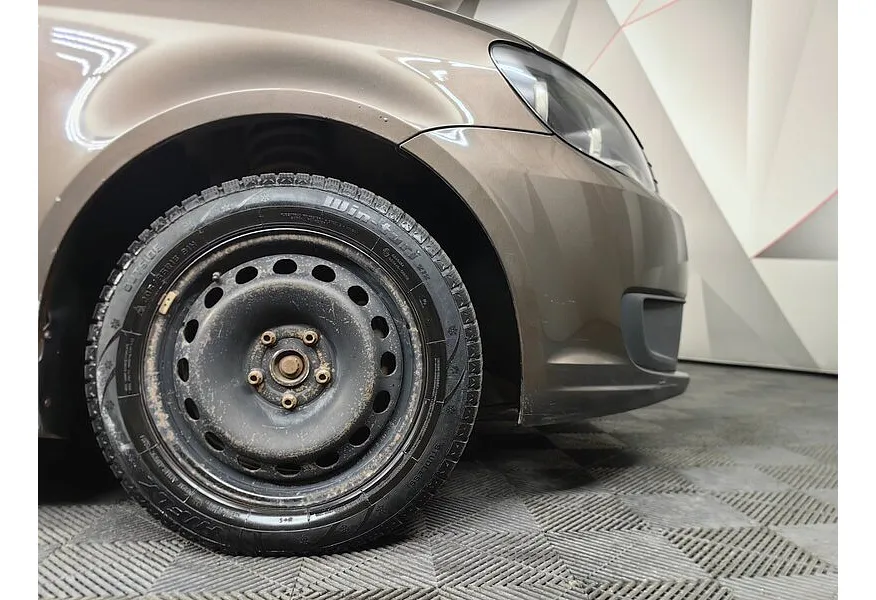 Volkswagen Touran 1.4 TSI DSG (140 л.с.) Conceptline Коричневый в АВИЛОН. Слайд №9