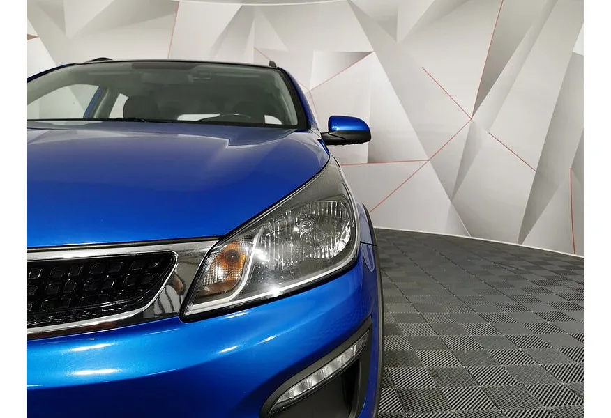 Kia Rio X-Line 1.6 MT (123 л.с.) Comfort Синий в АВИЛОН. Слайд №10