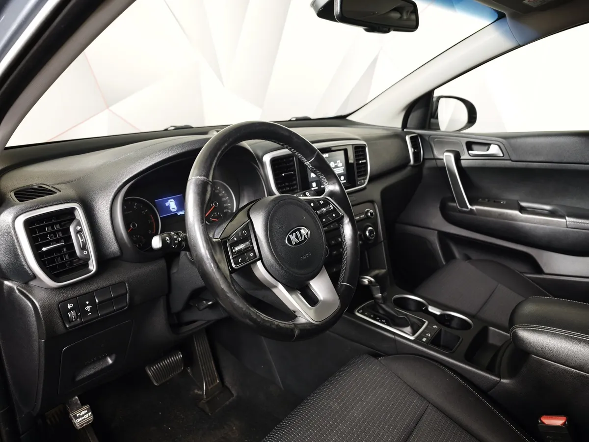 Kia Sportage 2.0 MPI AT 4WD (150 л.с.) Luxe Серебристый в АВИЛОН. Слайд №18