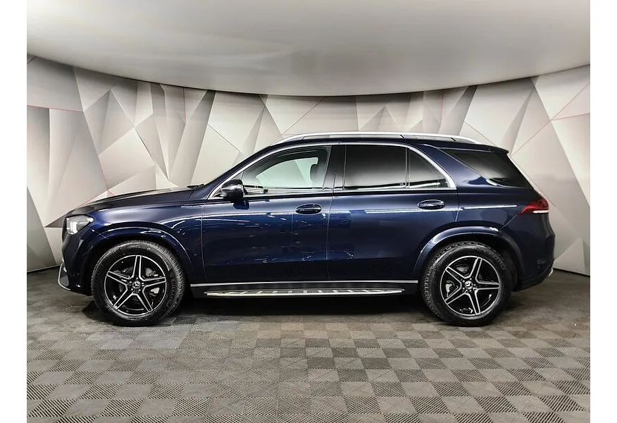 LIVE. Слайд №3