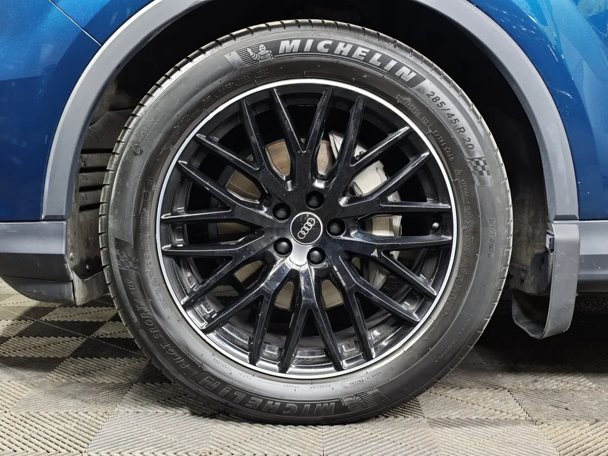 Audi Q7 3.0 TDI Tiptronic quattro (249 л.с.) Sport Синий в АВИЛОН. Слайд №9