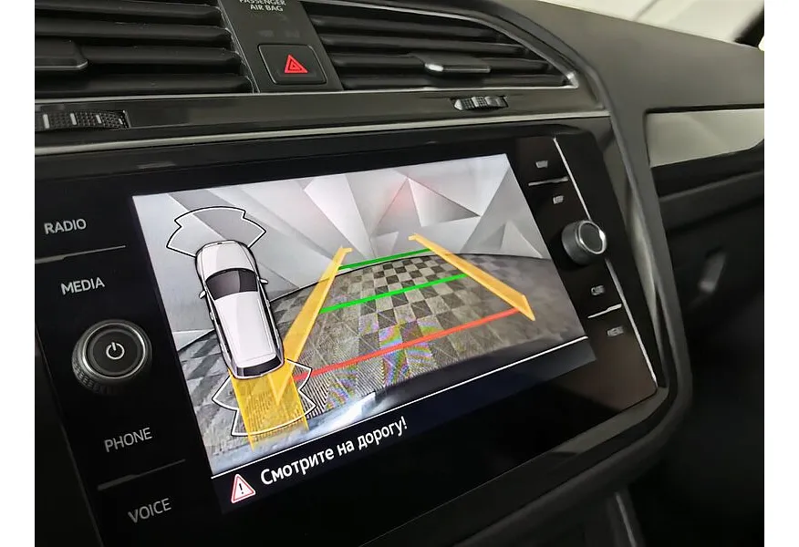 Volkswagen Tiguan 1.4 TSI 4Motion AT (150 л.с.) Exclusive Черный в АВИЛОН. Слайд №21