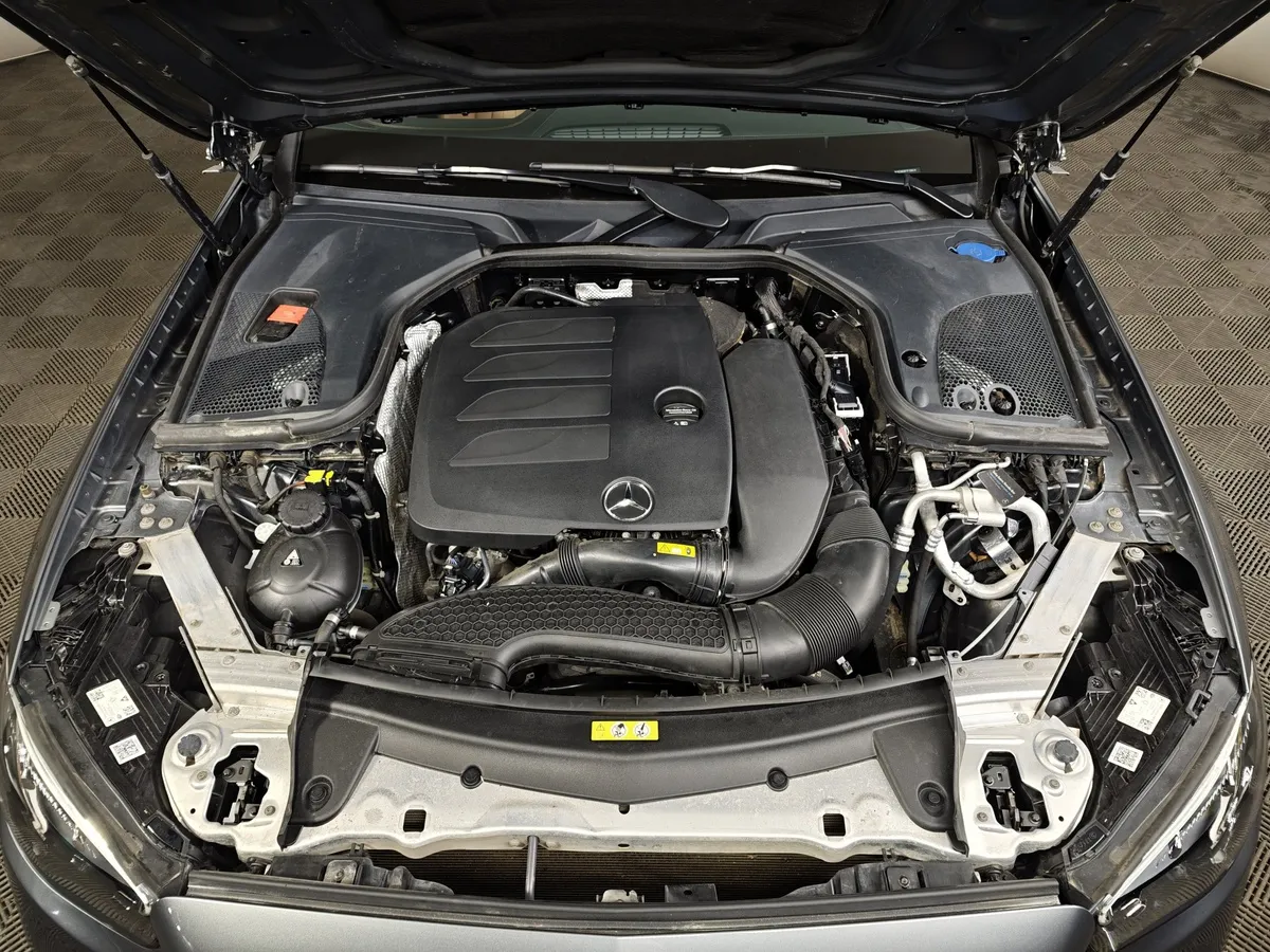 Mercedes-Benz E-Класс E 200 4MATIC 9G-TRONIC (197 л.с.) Sport Серый в АВИЛОН. Слайд №11