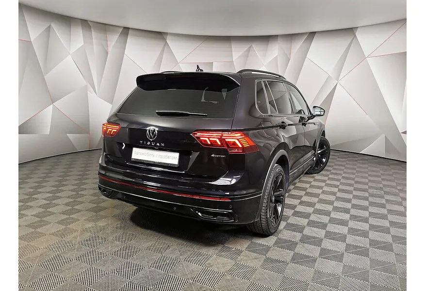 Volkswagen Tiguan 1.4 TSI 4Motion DSG (150 л.с.) Comfortline Черный в АВИЛОН. Слайд №2