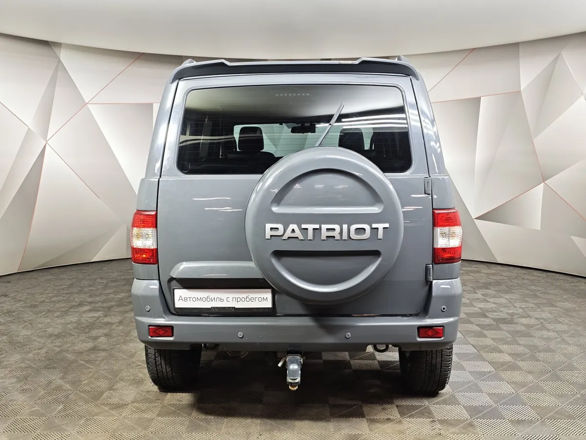 УАЗ Patriot 2.7 AT 4WD (150 л.с.) Оптимум Серый в АВИЛОН. Слайд №8