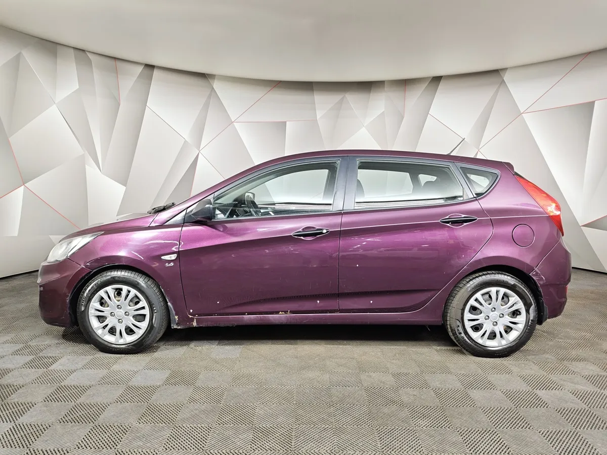 Hyundai Solaris 1.6 AT (123 л.с.) Active Фиолетовый в АВИЛОН. Слайд №5