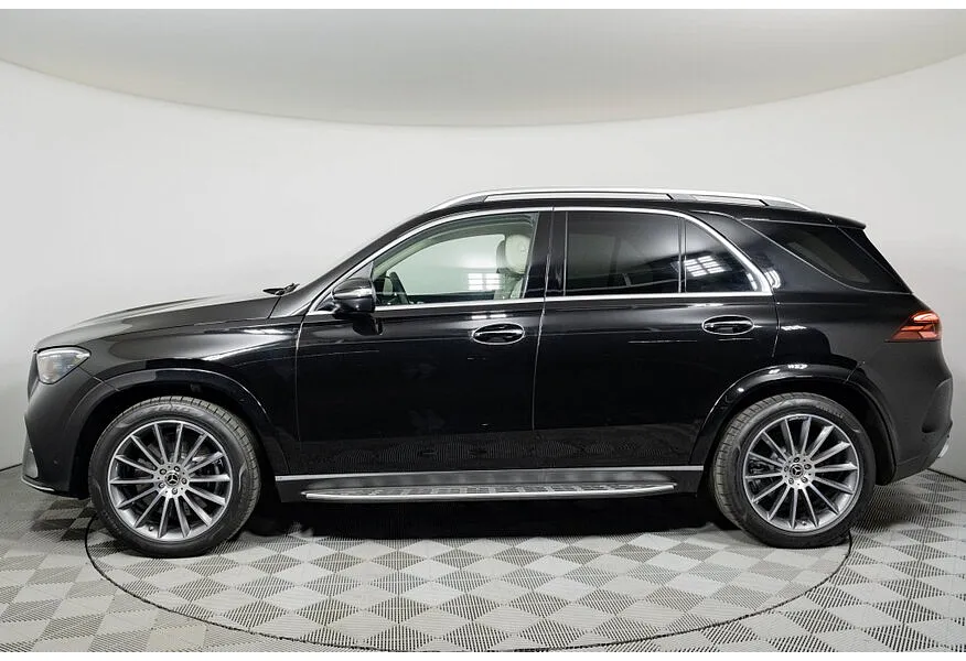 Mercedes-Benz GLE 450 4MATIC 9G-TRONIC (367 л.с.) Черный в АВИЛОН. Слайд №2