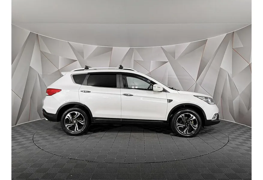 Dongfeng AX7 2.0 AТ CVVT (140 л.с.) Белый в АВИЛОН. Слайд №6