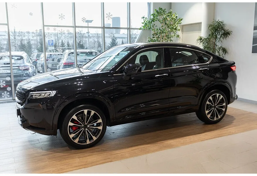 KNEWSTAR 001 2.0 AT 4WD (200 л.с.) Flagship Sport Черный в АВИЛОН. Слайд №1