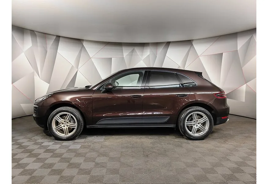 Porsche Macan 2.0 PDK AWD (252 л.с.) Коричневый в АВИЛОН. Слайд №5