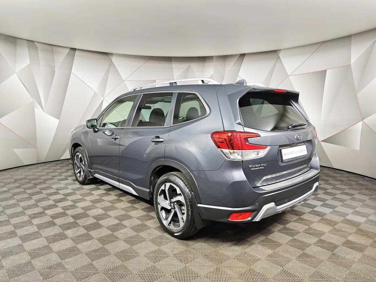 Subaru Forester 2.5 CTV AWD (185 л.с.) Sport Серый в АВИЛОН. Слайд №4