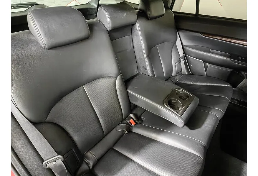 Subaru Outback 2.5 Lineartronic AWD (167 л.с.) Красный в АВИЛОН. Слайд №15