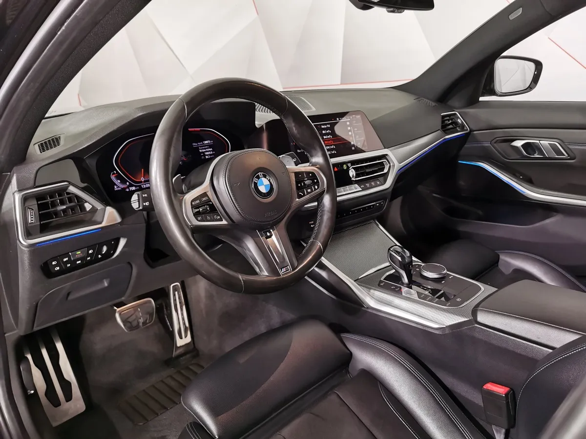 BMW 3 серия 320d xDrive (190 л.с.) M Sport Черный в АВИЛОН. Слайд №12