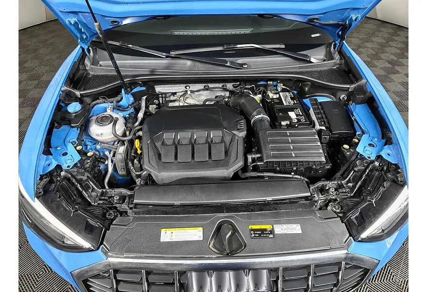 Audi Q3 2.0 45 TFSI S-tronic quattro (220 л.с.) Fashion Dynamic Edition Синий в АВИЛОН. Слайд №11